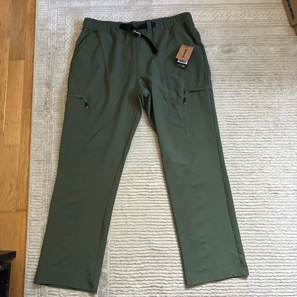 Dakine Men’s Terrain Pant Large NWT